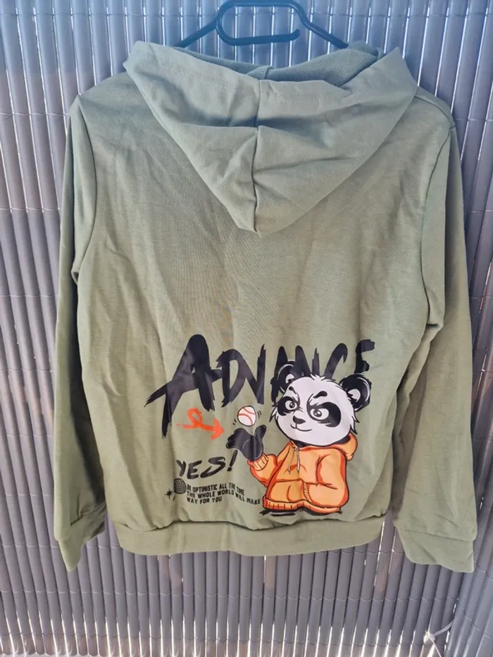 Pull a capuche