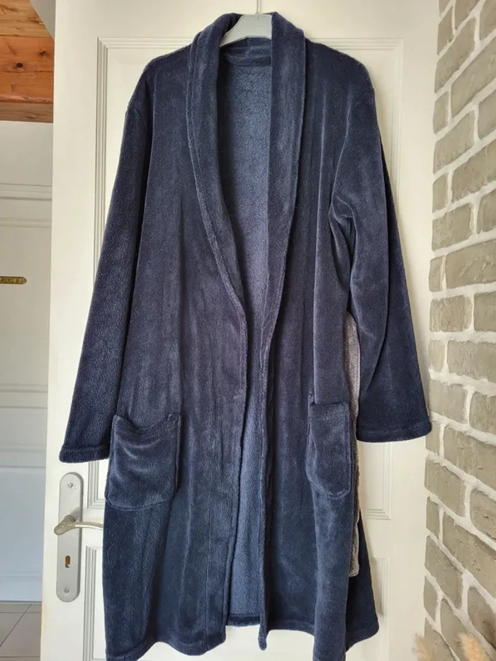 Peignoir/ robe de chambre tout doux bleu marine - Kiabi - photo numéro 4