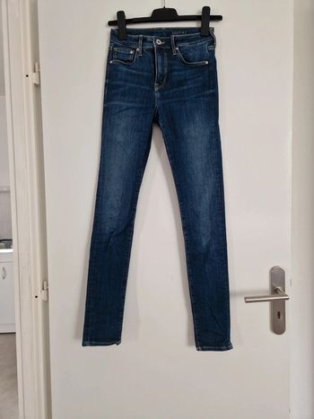 Skinny