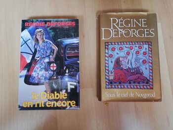 2 livres de Régine Deforges