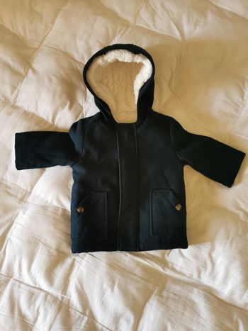 Manteau neuf entièrement doublé