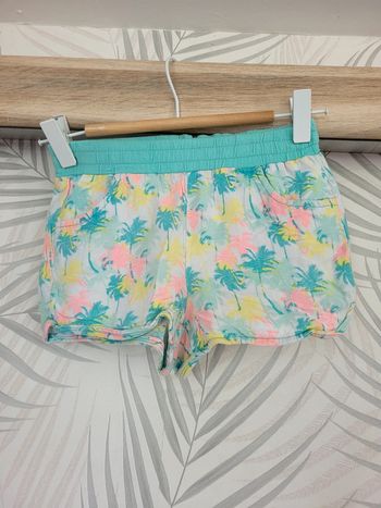 Short fille taille 6 ans