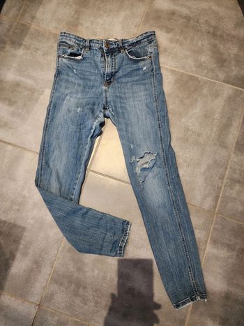 Jean skinny stradivarius taille 40