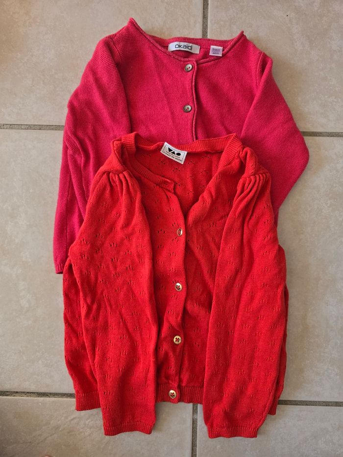 Lot de gilet 2ans - photo numéro 2