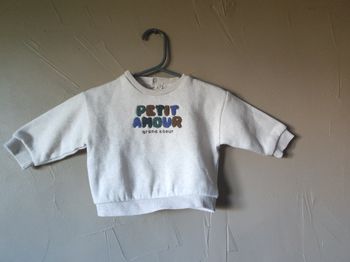 Sweat Tape à l'oeil crème brodé Petit amour taille 6 mois