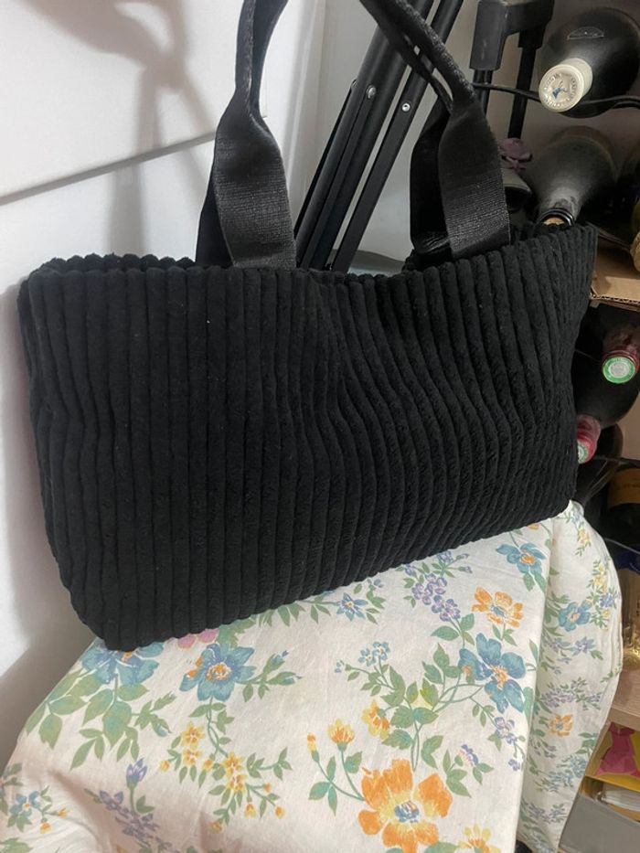 Sac Fourre-Tout Chic en Velours Côtelé Noir pour Femme - photo numéro 2