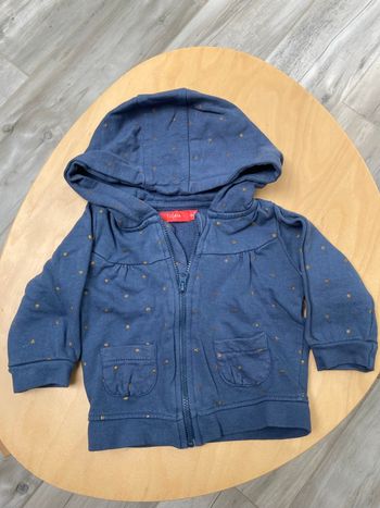 Gilet à capuche 6 mois