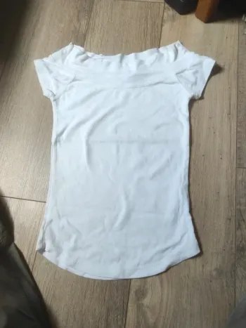 Débardeur h et m taille 34 36