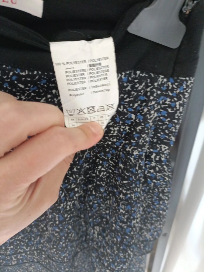 Jupe patineuse Camaïeu – Taille 34 convient aussi 36 - photo numéro 4