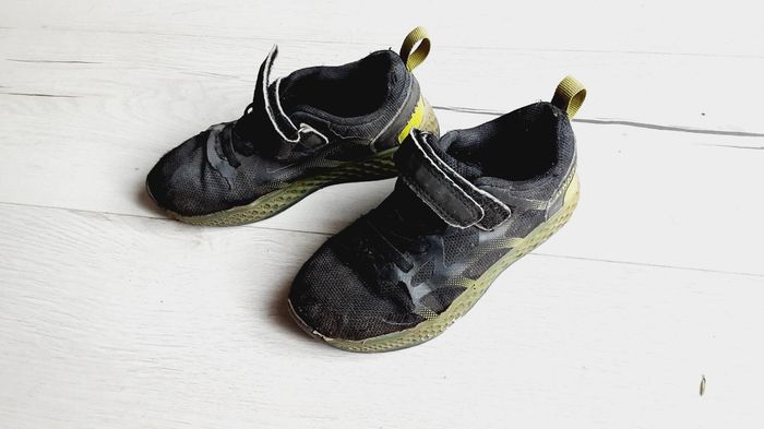 Chaussures garçon baskets noires pointure 29 - photo numéro 2