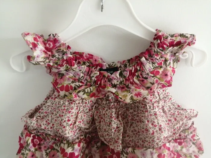 Débardeur à volant baby gap liberty rose - photo numéro 2