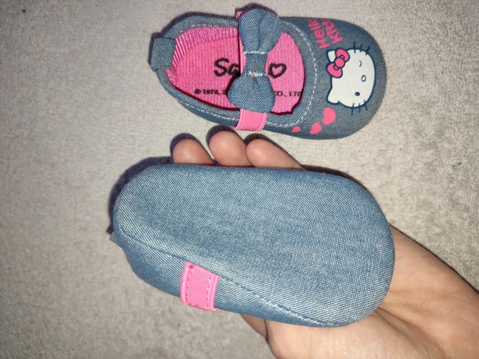 Chaussures hello kitty - photo numéro 3