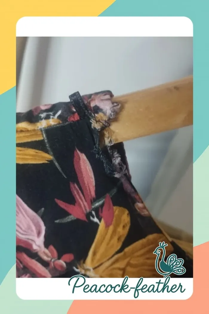 Haut débardeur fleuri noir 46 - photo numéro 4