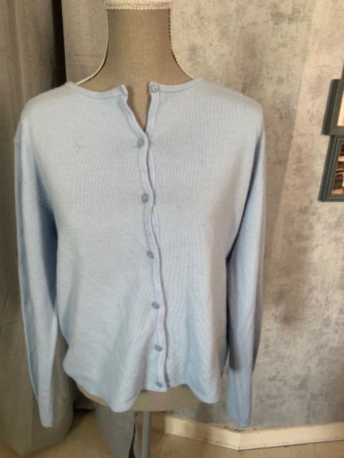 Gilet taille 42/44 + autre