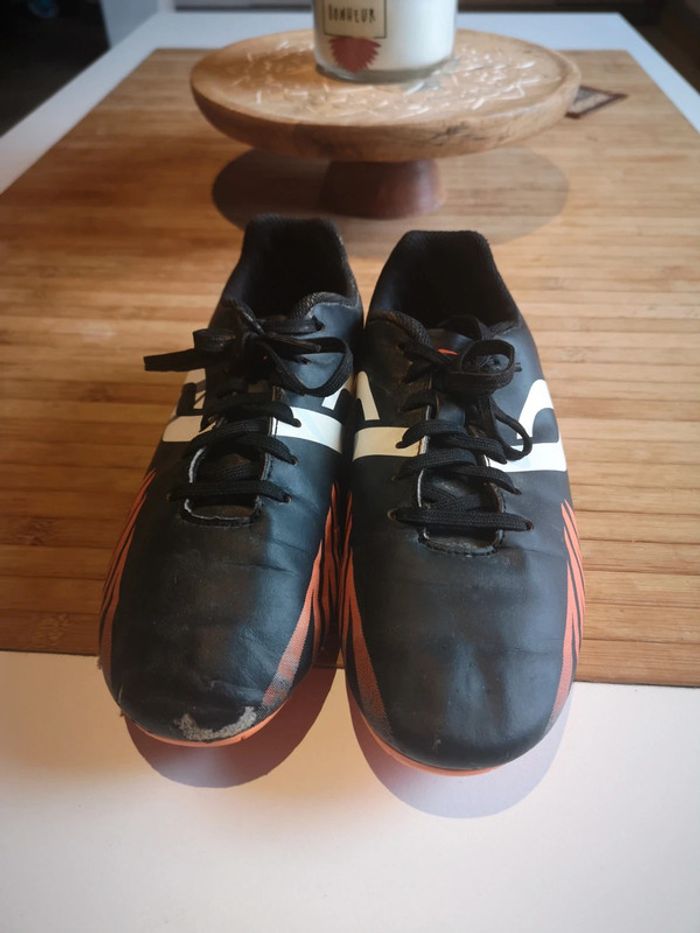 Chaussure foot t35 - photo numéro 3