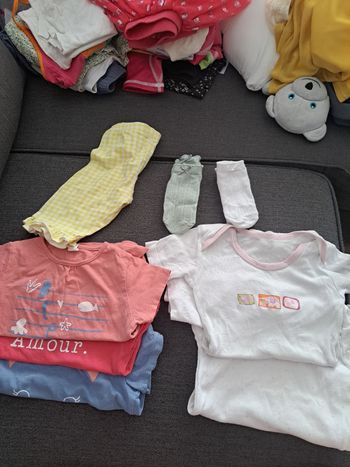 Lot vêtements fille 18mois