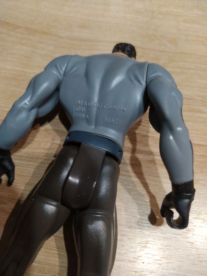 Batman Bruce Wayne - photo numéro 4