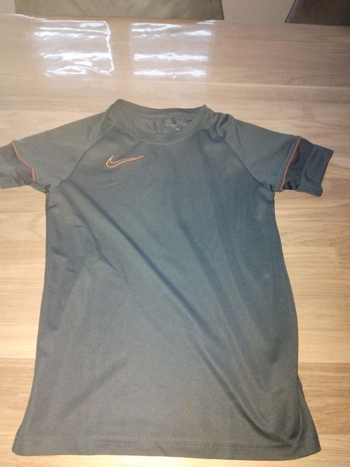 Tee-shirt sport nike