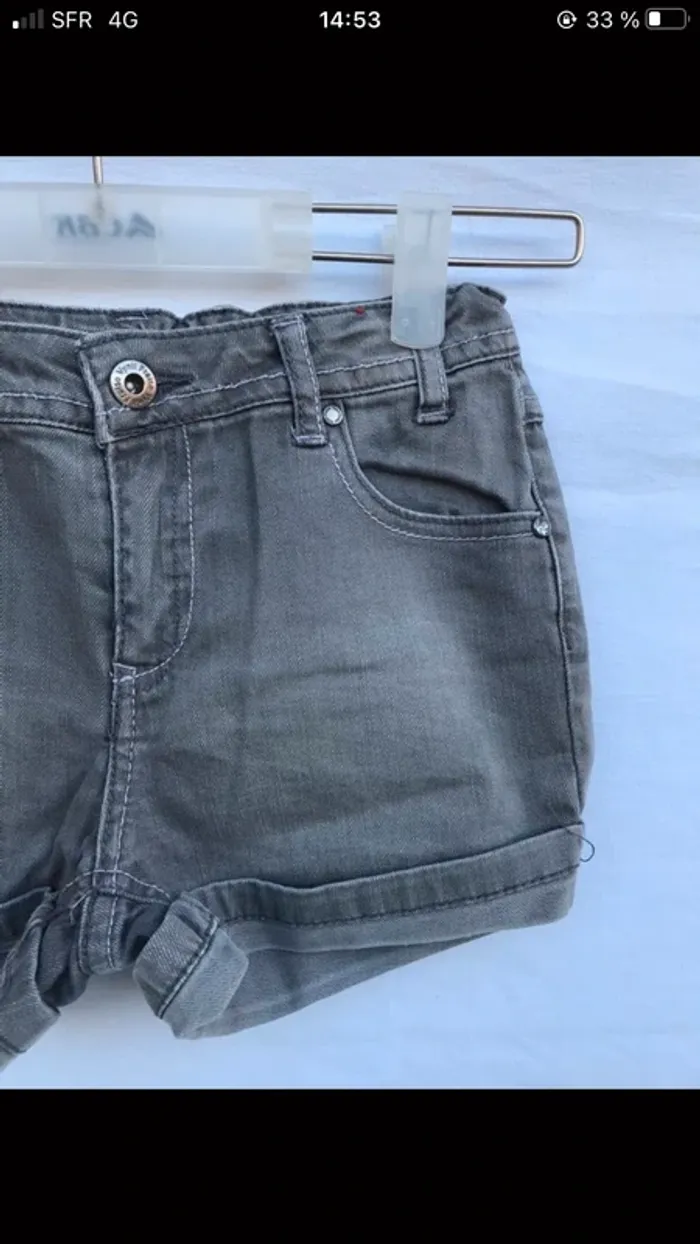 short gris - photo numéro 3