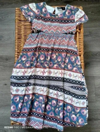 🌈 Robe Bohème Multicolore – Taille 3 ans 🌈