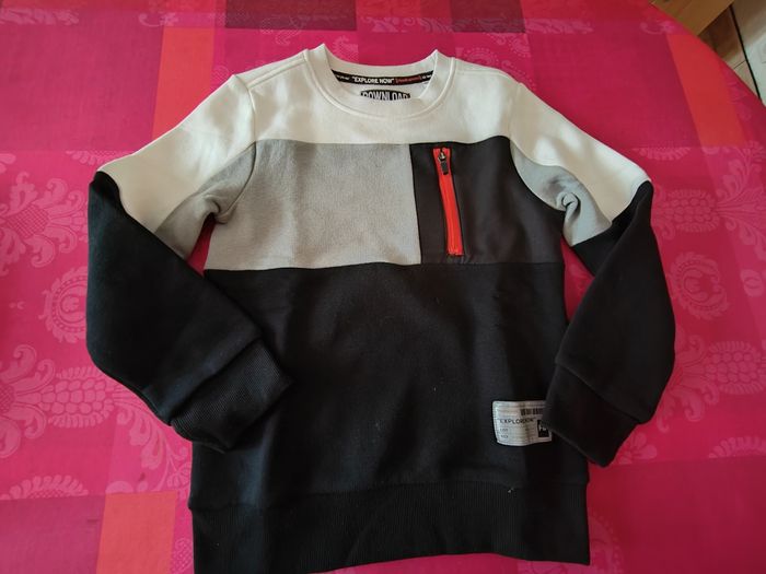 Lot de 3 pulls 8 ans - photo numéro 4