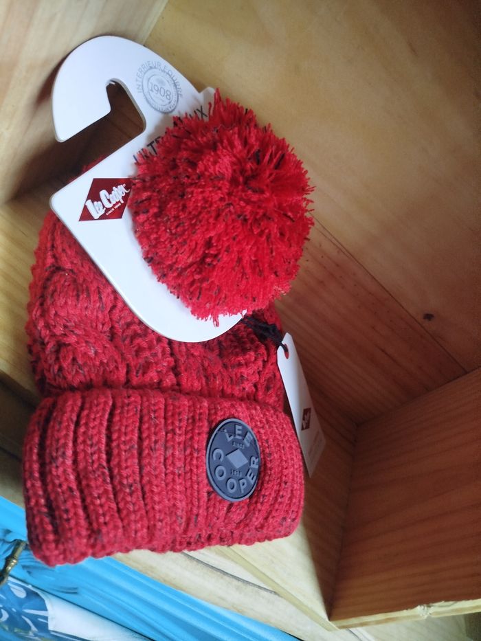 Bonnet hiver ❄️ T.U avec pompon