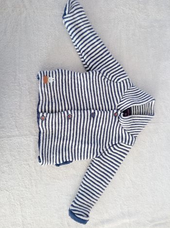 Gilet Sergent Major 9 mois (réf perso L44)(familleac72)