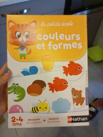 Jeu couleurs et formes