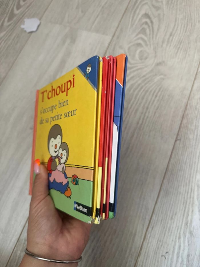 Lot 4 livres tchoupi - photo numéro 3