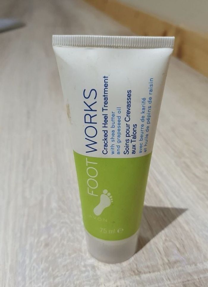 Avon footworks soin pour crevasses au talon