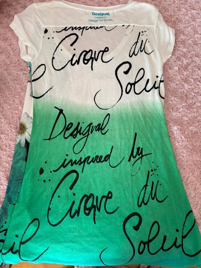T-shirt desigual vert cirque du soleil en très bon état Taille L - photo numéro 3