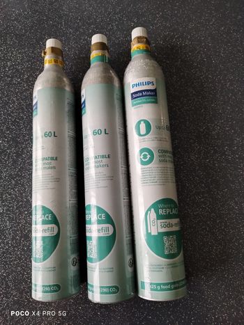 3 recharges vides  pour SodaStream 