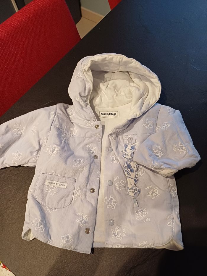 Manteau à capuche 6 mois
