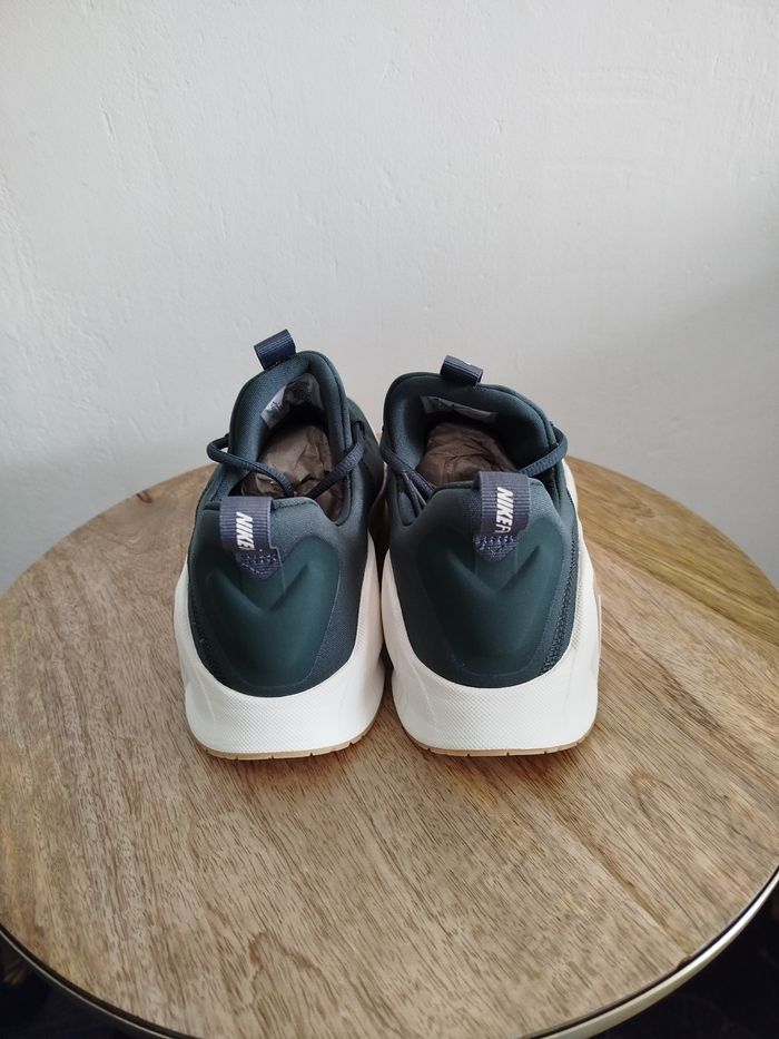 Baskets Nike T 40 - photo numéro 7