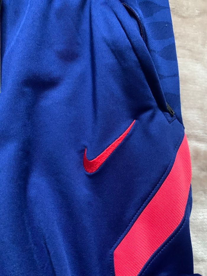 Pantalon fc Barcelone neuf - photo numéro 2