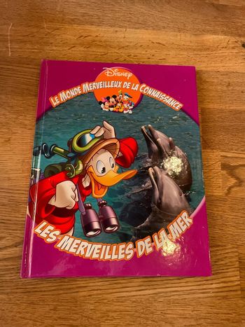 Livre Disney Le monde merveilleux de la connaissance Les merveilles de la mer