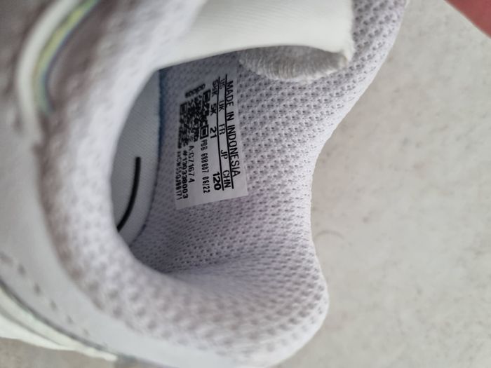 Basket adidas - photo numéro 3