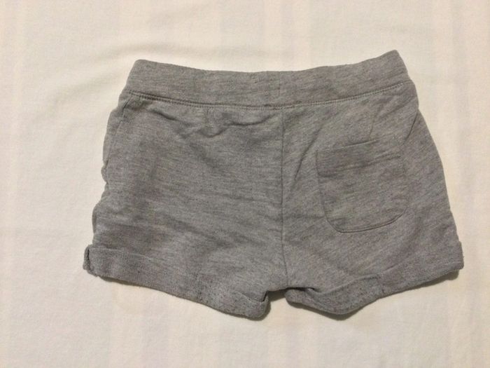 Short 24 mois - photo numéro 2