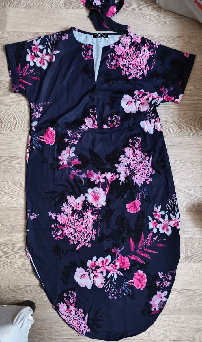 Kimono / robe femme XL neuf – fluide fleuri élégant été - photo numéro 1