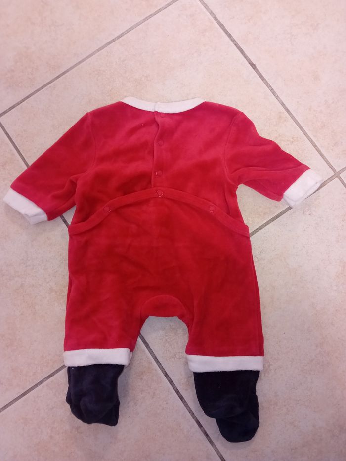 Pyjama Noël 1 mois - photo numéro 2