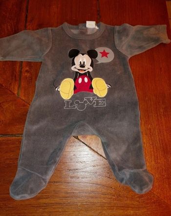 Pyjama bebe