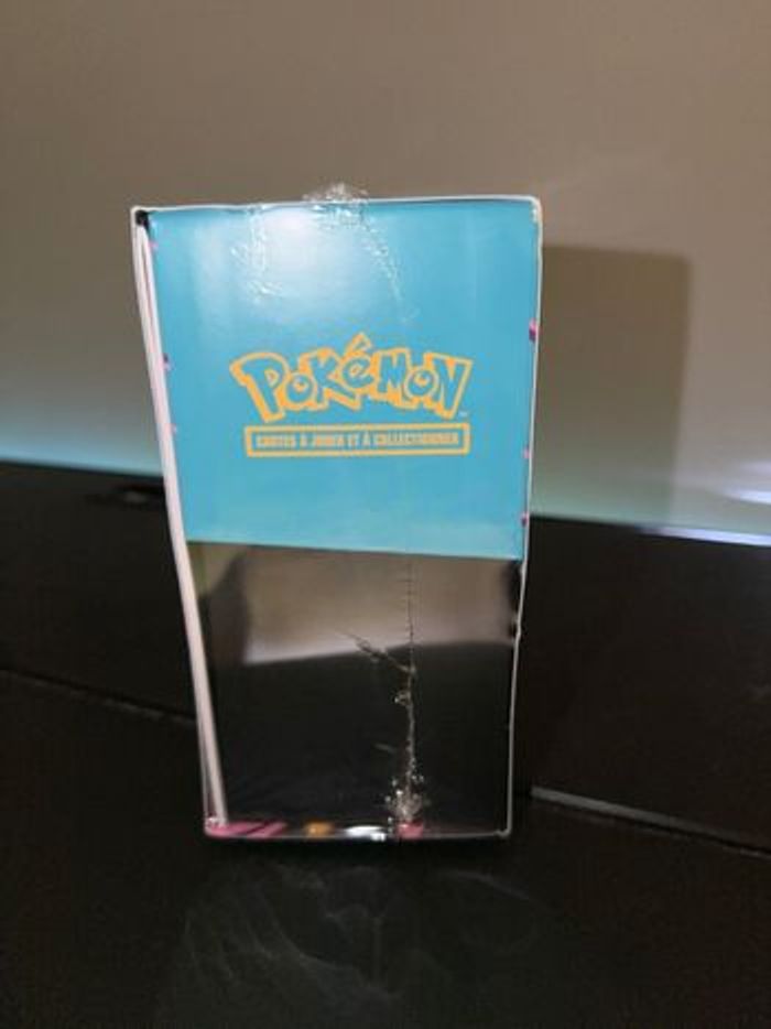 ETB Pokémon Héros Transcendants FR - Coffret Dresseur d'Élite Scellé FR - photo numéro 3