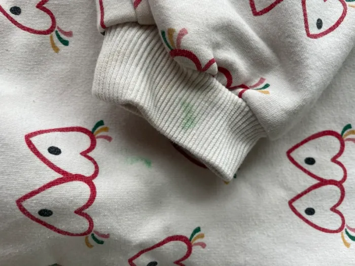 Lot de 4 pulls / gilets fille taille 5 ans - photo numéro 4