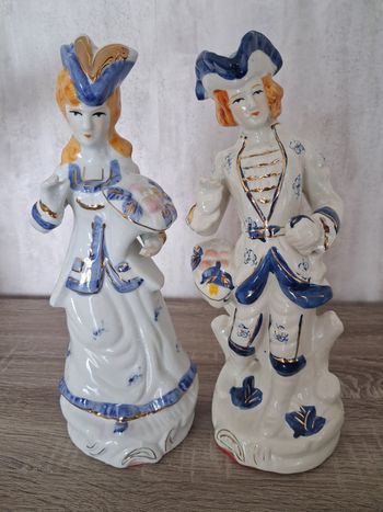 Figurines décorations en porcelaine 27 cm de haut