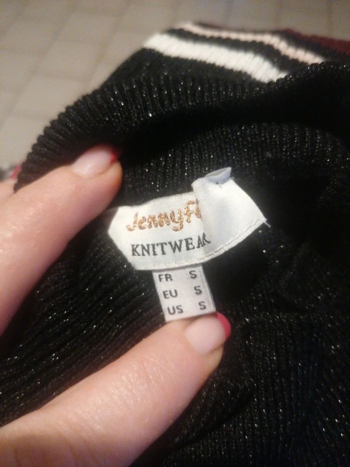 Pull taille s - photo numéro 3