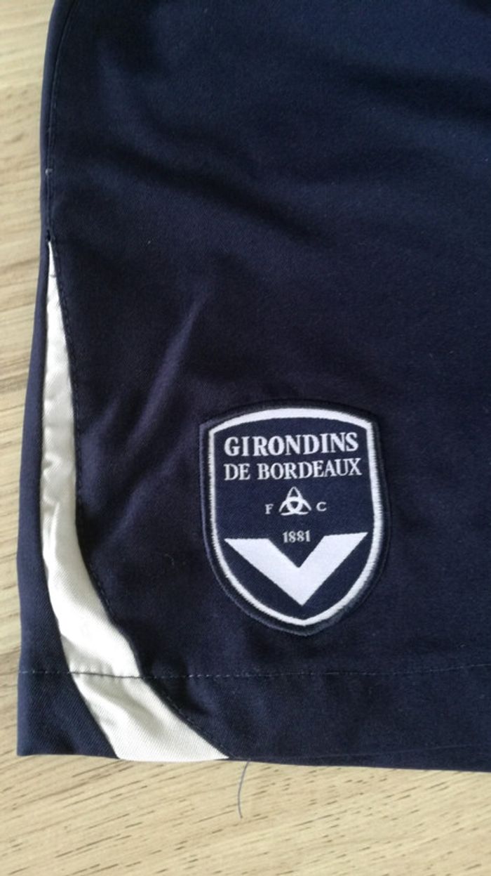 Short et Chaussettes - photo numéro 4