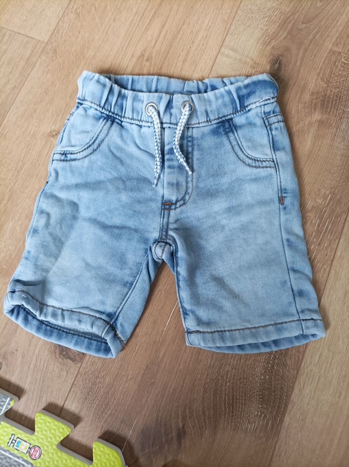 Short en jean 2 ans