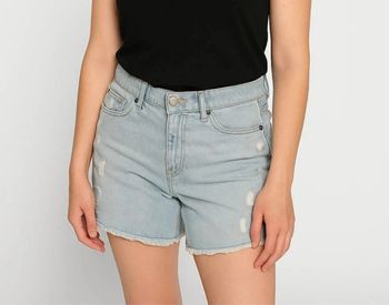 👉 Short en jean clair vintage 📌 Effet usé – Taille S