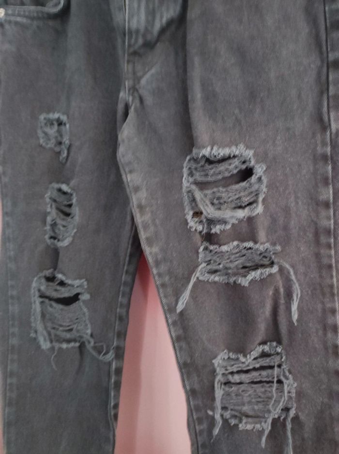 Jean noir déchiré ado - photo numéro 2