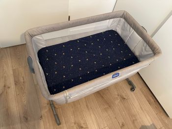 Lit bébé + matelas